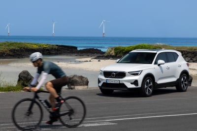 '볼보 XC40' 수입 컴팩트 SUV 판매량 1위, 한정판 블랙 에디션 출시 예고