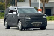 제네시스 GV90 포착, 거대한 풀사이즈 SUV..내년 출시