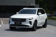[시승기] 볼보 신형 XC90, 정숙성 높이고 에어 서스펜션 적용