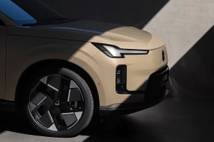 볼보 XC70 하이브리드 내달 공개, 출퇴근 정도는 EV로 충분