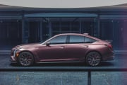 캐딜락 CT5-V 블랙윙 스페셜 공개, V8 엔진과 수동변속기 탑재